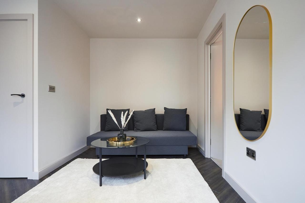 Humber Lofts Apartments كينغستون أبون هول المظهر الخارجي الصورة