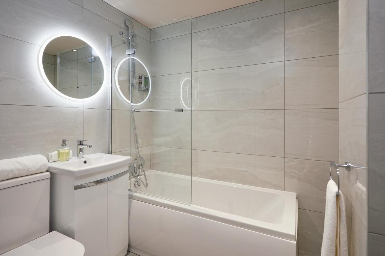 Humber Lofts Apartments كينغستون أبون هول المظهر الخارجي الصورة